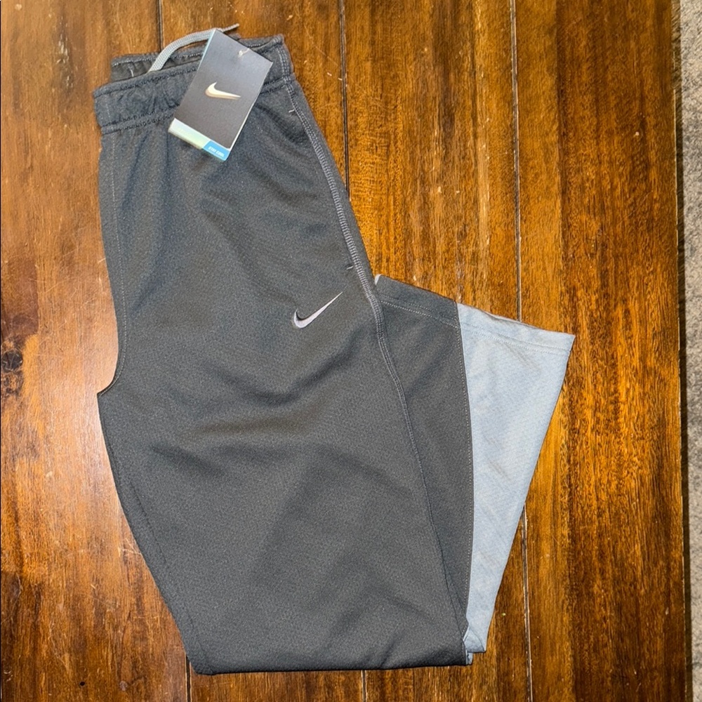 Nike Boys Track Pants Medium Gray Mesh Side Sweatpants NWT